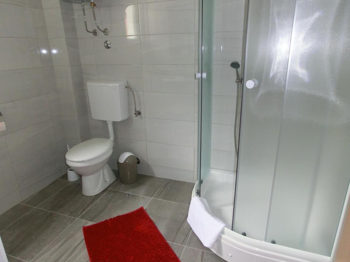 Slovenika Apartment